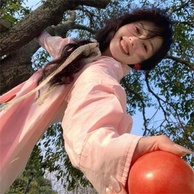 32颗药丸：我姐姐的自杀